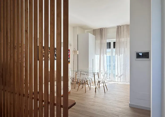 Il Tempio Degli Artisti 2 - * Bari