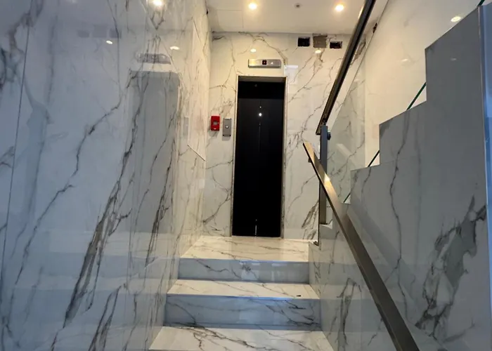 Il Tempio Degli Artisti 2 - Bari